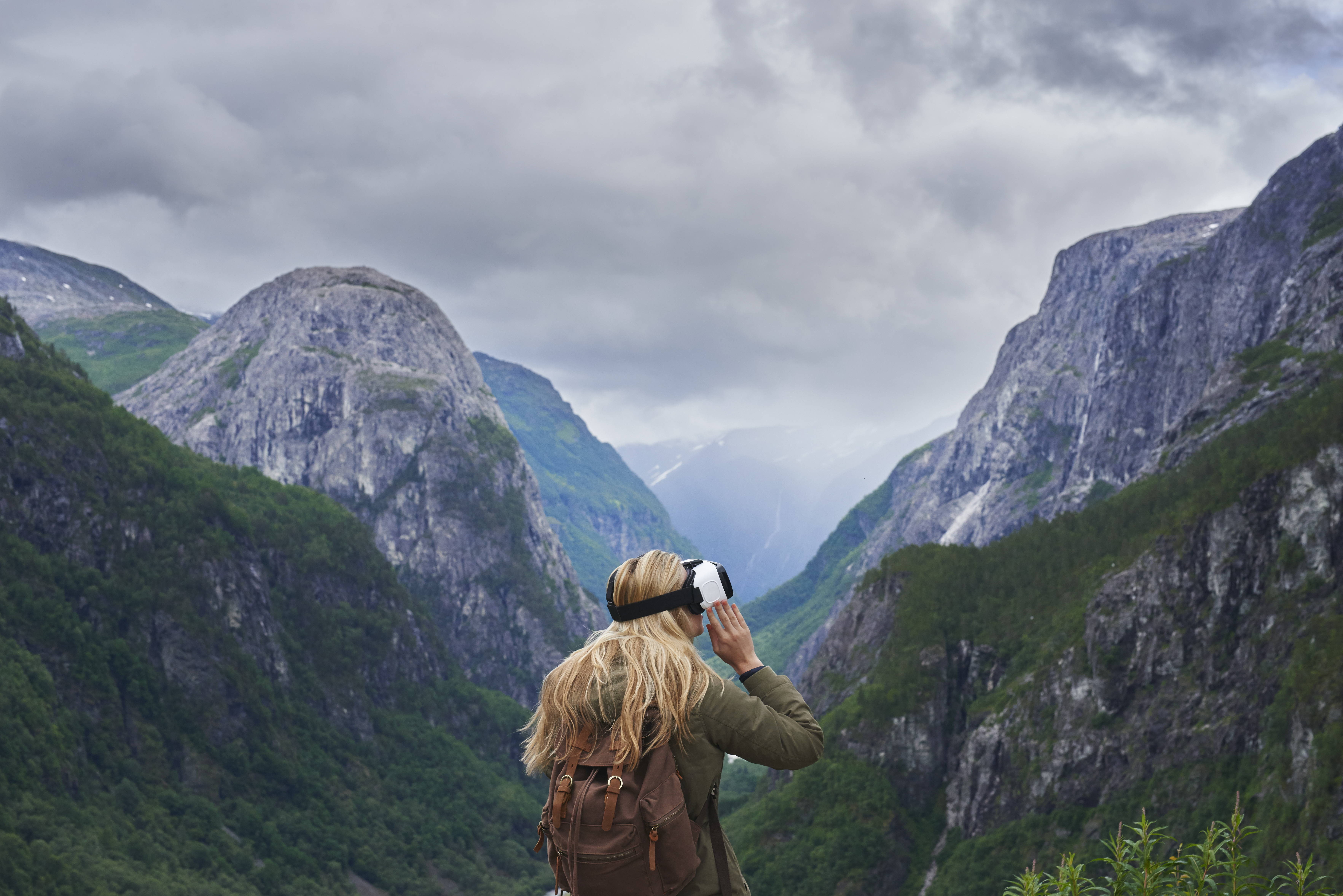 Can VR be used to cultivate connection with real world places?